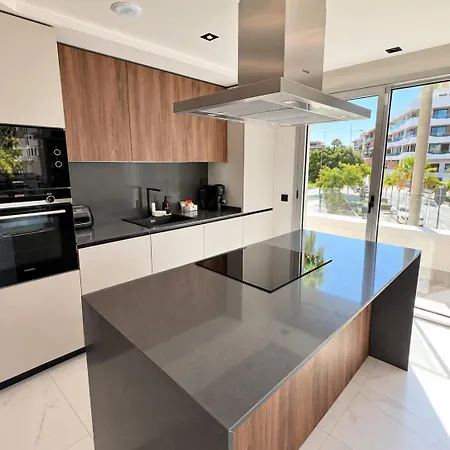 3bd Design - Pool - 5 Min Walk Appartamento Marbella