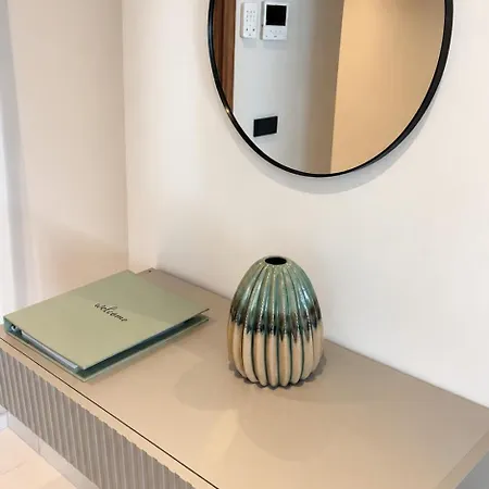 3bd Design - Pool - 5 Min Walk